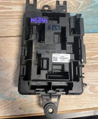 BMW 3 F30 F35 F31 Fuse module 9259466