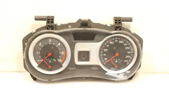 Renault Clio III Clock 