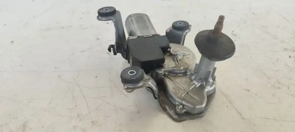 Toyota Avensis T250 Rear window wiper motor 8513005090