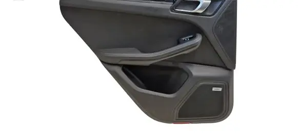 Porsche Macan (95B) Rear door card panel trim 95B867 95B867305 95B863981