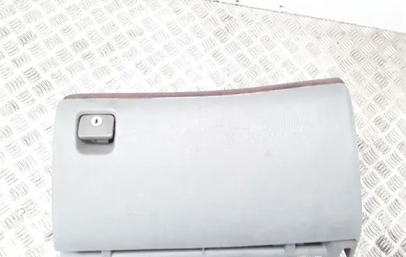 Peugeot 406 Glove box 9616630777