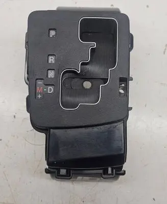 Mazda 3 II Gear shifter surround trim plastic 115B352
