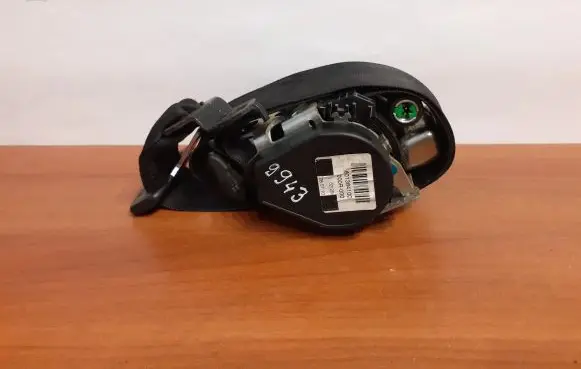 Mercedes-Benz Sprinter W906 Front seatbelt 601384100 2018680222