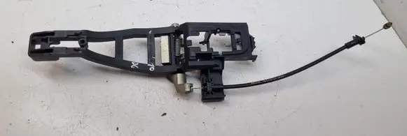 Rear door exterior handle/bracket