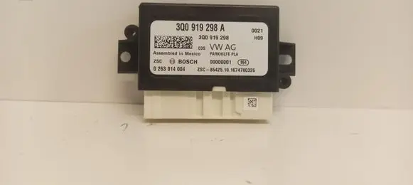 Volkswagen Tiguan Parking PDC control unit/module 3Q0919298A