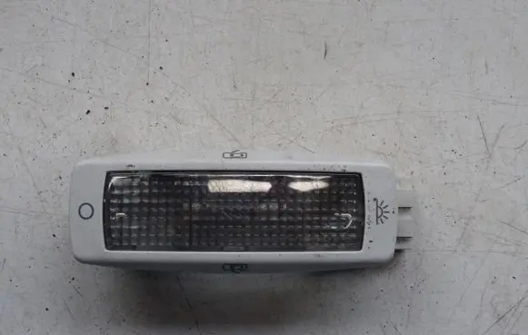 Volkswagen PASSAT B5.5 Other interior light 3B0947291
