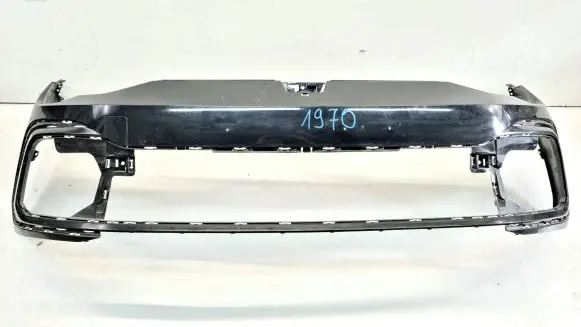 Volkswagen Golf VIII Front bumper 5H0807221G