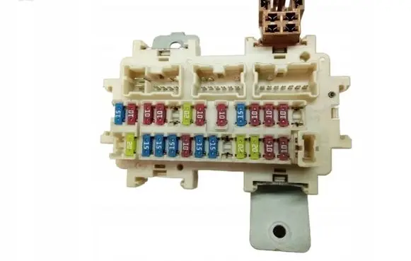 Renault Koleos I Fuse box set C2997