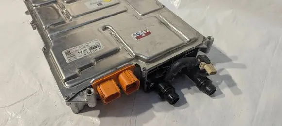 Volkswagen ID.4 Battery charger (optional) 1EA915692L 15692 043750408D
