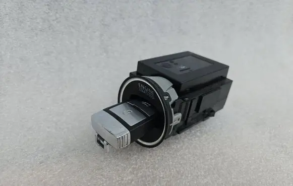Volkswagen PASSAT B6 Ignition lock 3C0905843R