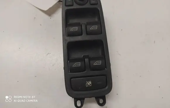 Volvo V50 Electric window control switch 30746183 03451700