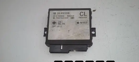 Opel Zafira A Engine control unit/module 24410018cl