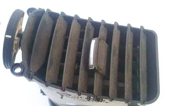 KIA Rio Dash center air vent grill 1g97420000 1g974-20000