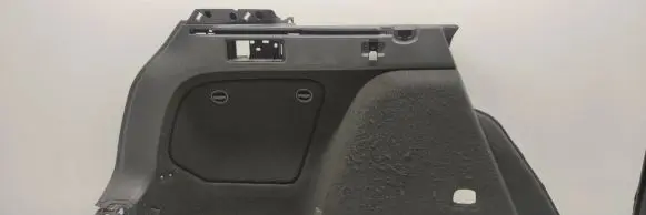 Volkswagen Golf VII Trunk/boot side trim panel 5g9867427d 2015082540 89867427D