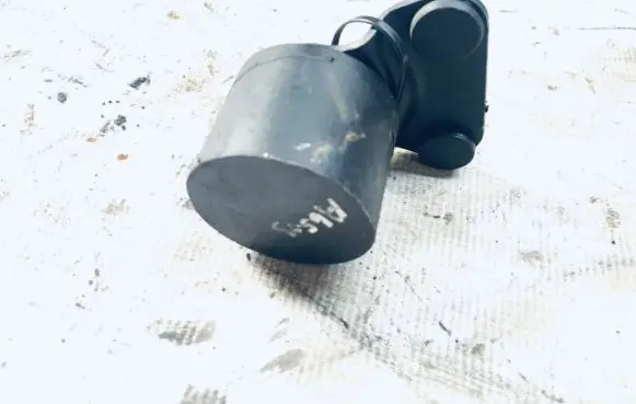 Mazda 3 I Engine mounting bracket