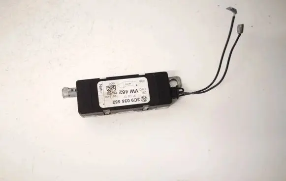 Volkswagen PASSAT B6 Antenna control unit 3c9035552