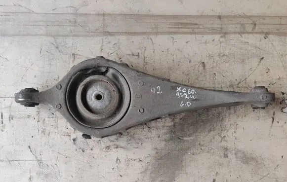 Rear upper control arm/wishbone