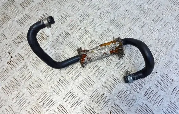 Audi A8 S8 D3 4E Engine coolant pipe/hose 