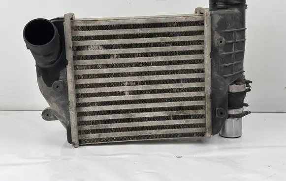 Audi A6 S6 C6 4F Intercooler radiator 4F0145805E