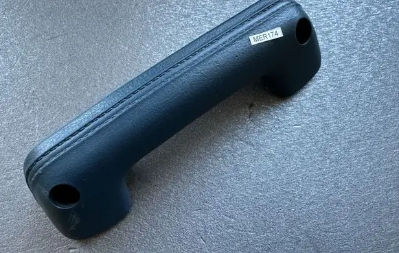 Nissan Patrol 160 Front door interior handle 8094001W02