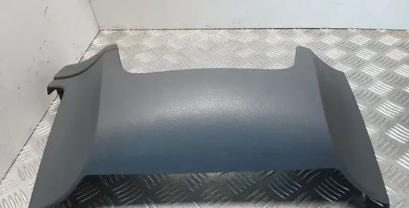 Dashboard lower bottom trim panel
