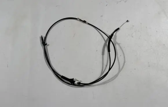 Lincoln Continental Engine bonnet/hood lock release cable GD9816B975