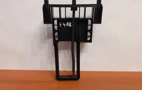 Mercedes-Benz Sprinter W906 Battery bracket A9065410400 5406