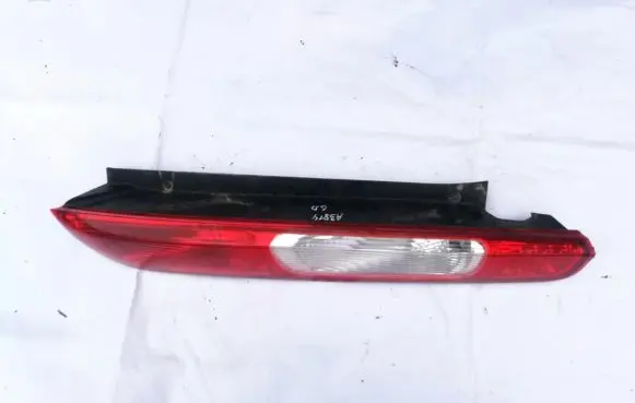 Ford Focus Rear/tail lights 4m5113404a