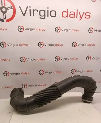 Coolant pipe/hose