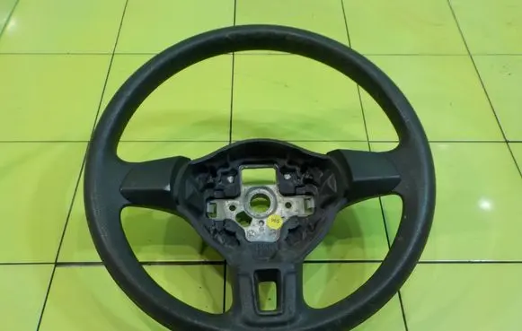 Volkswagen Golf VI Steering wheel 14AB118