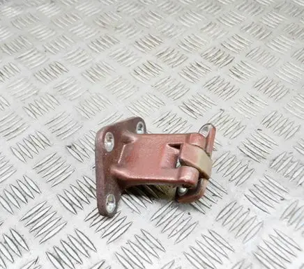 Opel Frontera B Rear door lower hinge