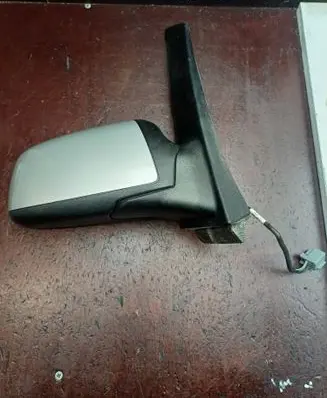 Ford Focus C-MAX Front door electric wing mirror 