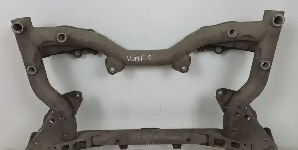 Mercedes-Benz CLS C218 AMG Front axle beam 2186280157