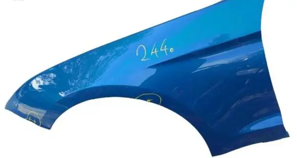 Ford Mustang VI Fender