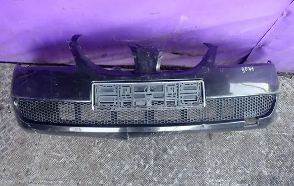 Nissan Almera Tino Front bumper 