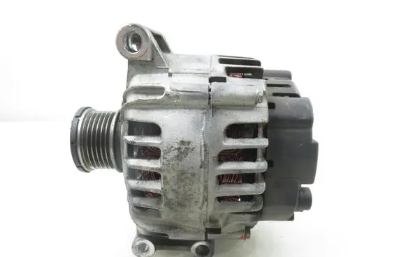 Peugeot 207 Generator/alternator A3157
