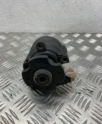 Peugeot 406 Power steering pump