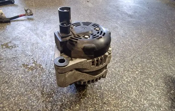 Generator/alternator