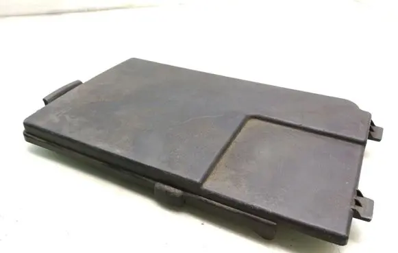 Volkswagen Touran I Battery box tray cover/lid 1K0915443
