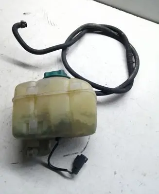 Volvo XC90 Coolant expansion tank/reservoir 30741971 30741972