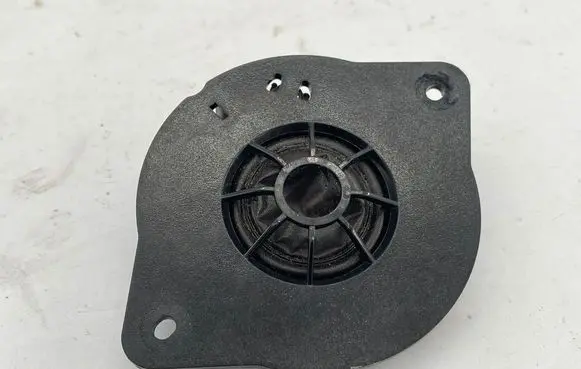 Audi A4 S4 B8 8K Panel speaker 8R0035399