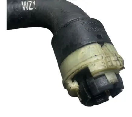 Opel Astra H Engine coolant pipe/hose 643293970