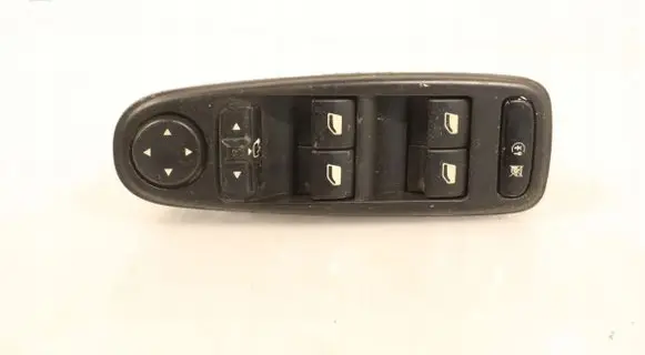 Citroen C4 II Picasso Electric window control switch 96639383ZD