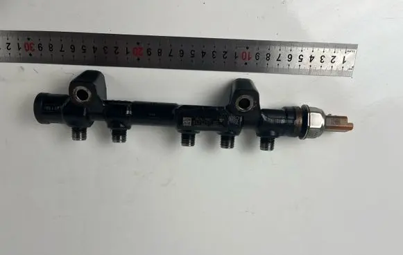 Citroen Berlingo Fuel main line pipe 9804776780