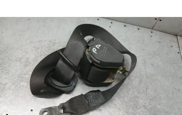 BMW 3 E46 Front seatbelt 