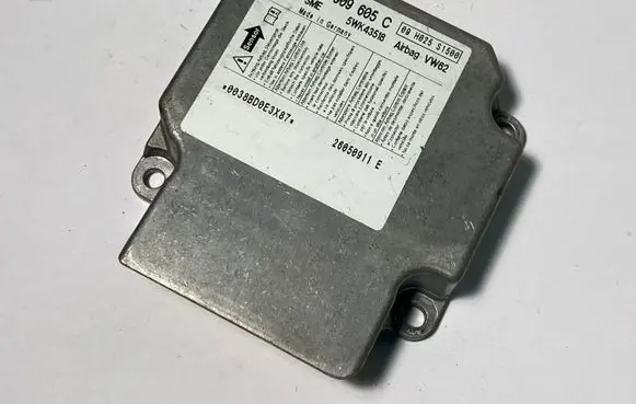 Volkswagen Touran I Airbag control unit/module 1T0909605C 5WK43518