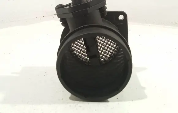 Volvo XC70 Mass air flow meter 8670112 0280218108