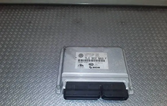 Volkswagen Touareg I Suspension control unit/module 7L0907553F