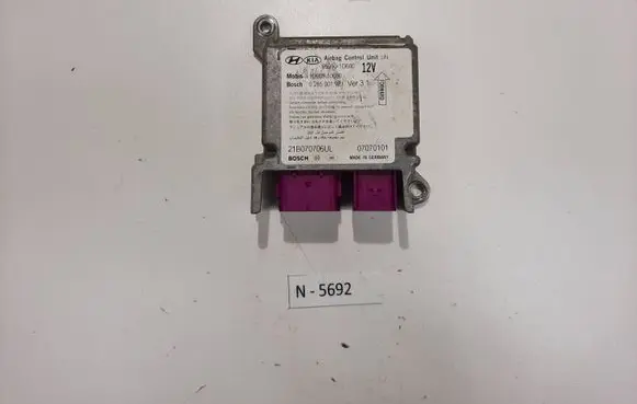 KIA Carens II Airbag control unit/module 959101D600