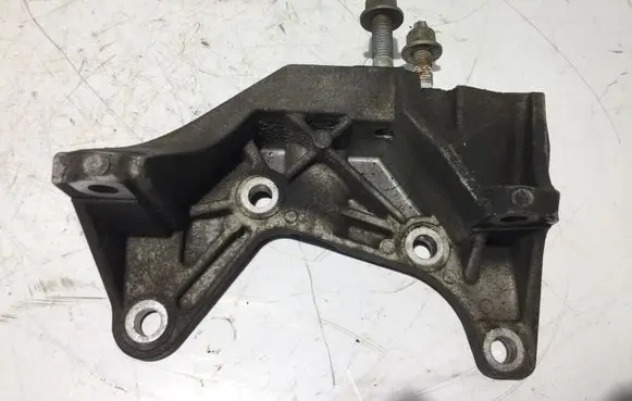 Ford Transit Custom Engine mounting bracket BK21717M125AC